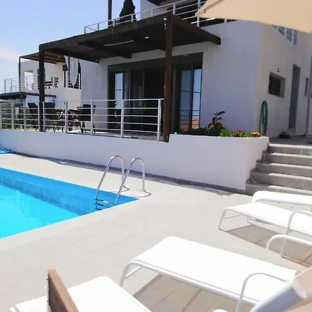 Villa George Sunrise Radzaklí